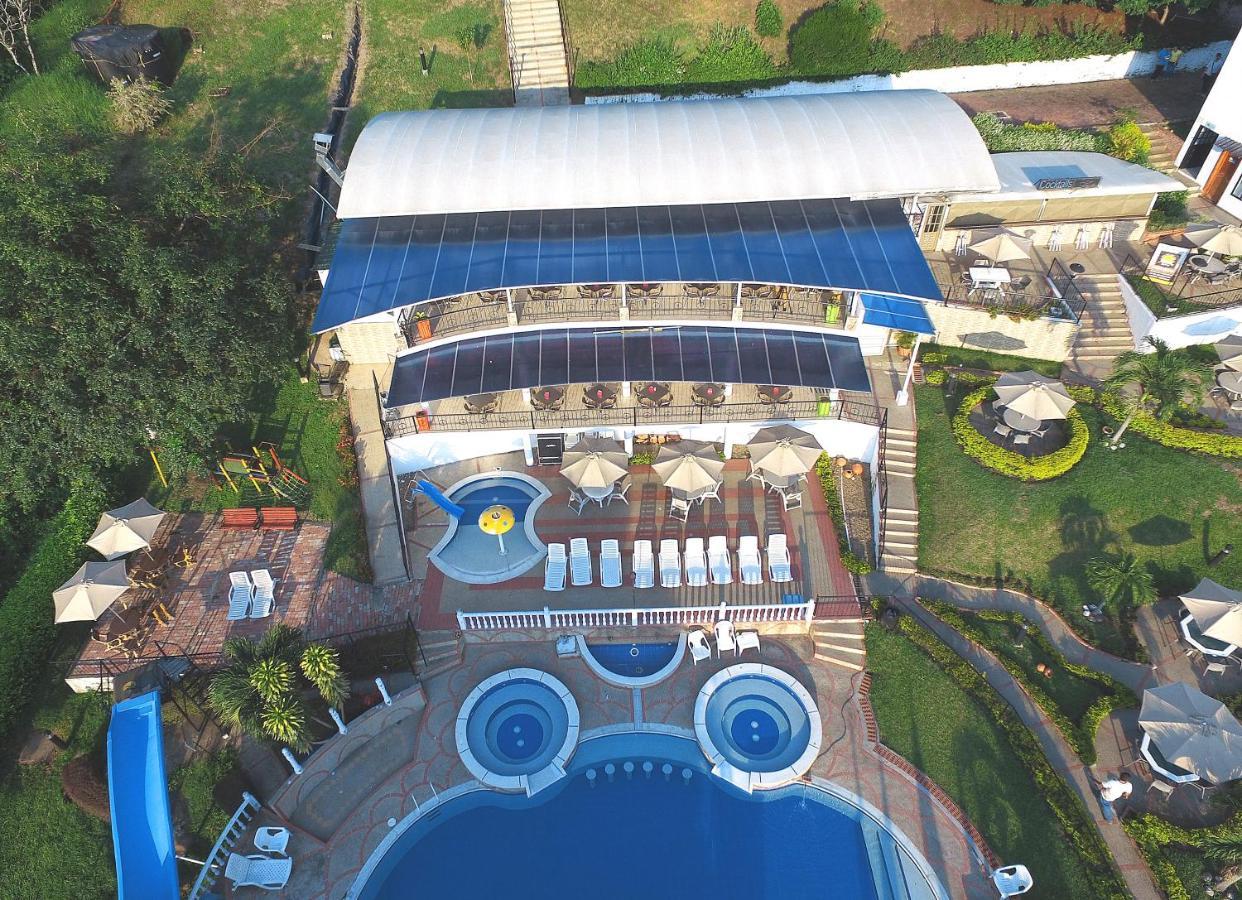 Villeta Resort Hotel Eksteriør billede